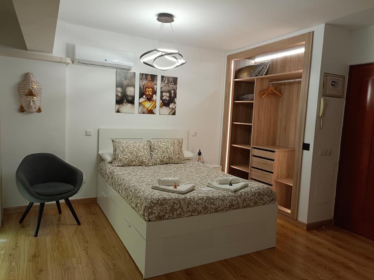 Buddha Smart Estudio Centro Historico De 말라가 외부 사진